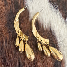  Martha Earring