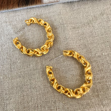 Kristen Hoops