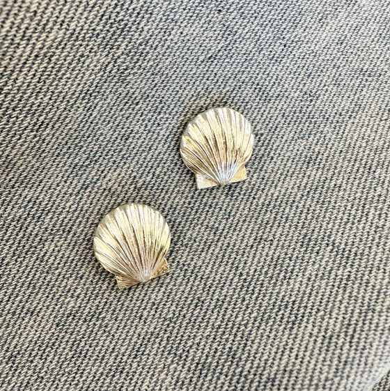Julie Stud Earrings