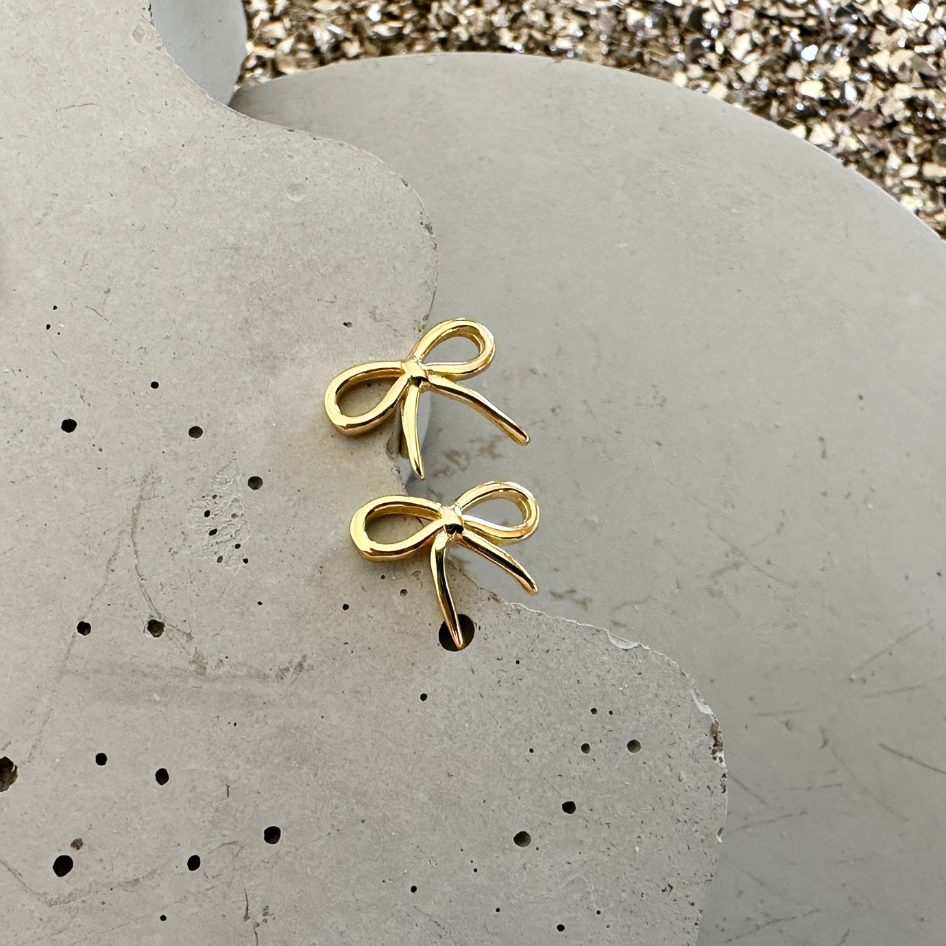 Bow Studs – www.earkit.com
