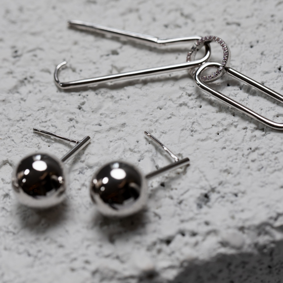 Drew Earring