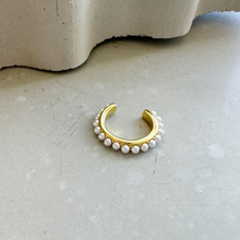  Lucy Cuff