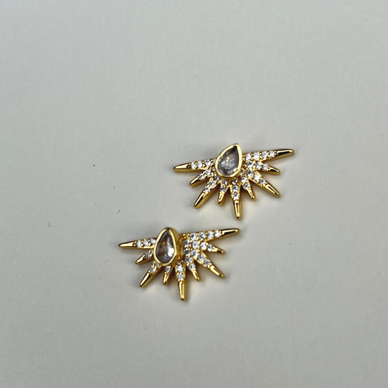 Hayley Studs + Stella Plate